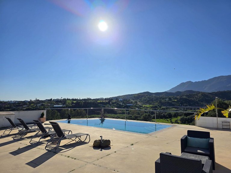 Villa for Sale in Estepona, Malaga 1