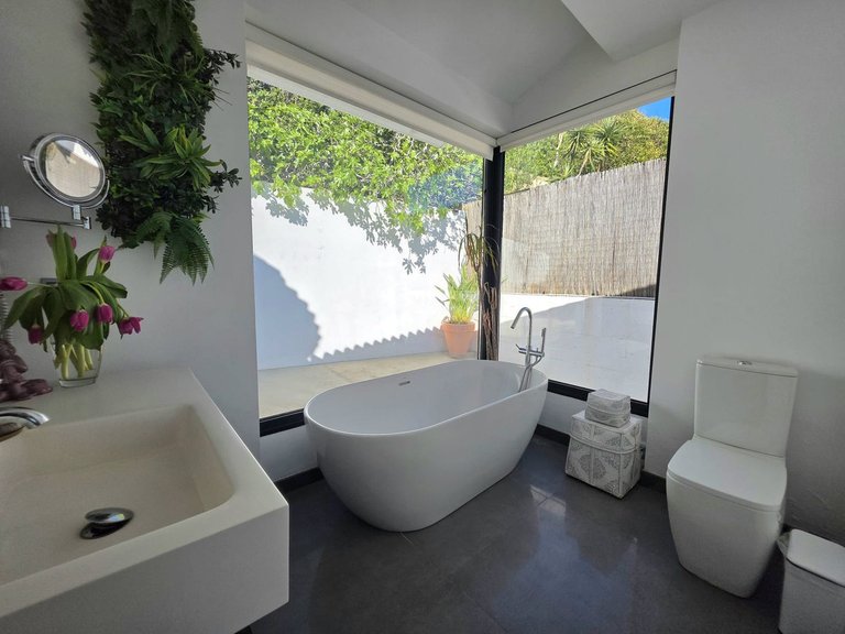 Villa for Sale in Estepona, Malaga 20