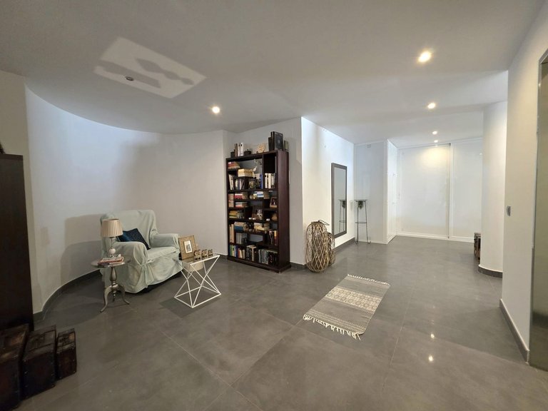 Villa for Sale in Estepona, Malaga 31