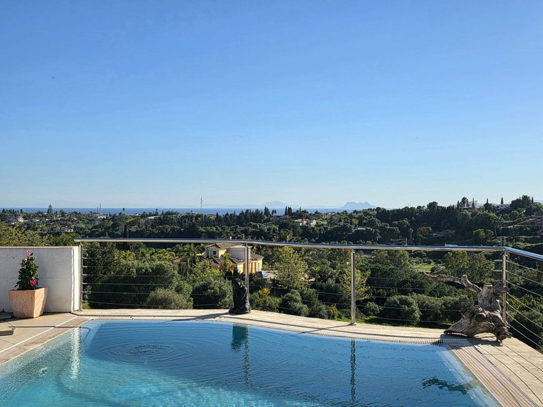 Villa for Sale in Estepona, Malaga 5