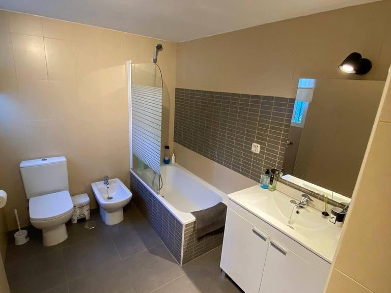 Apartment for Sale in Benalmadena, Malaga 10