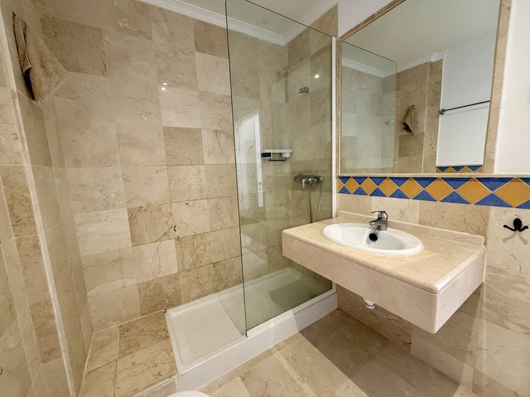 Apartment for Sale in Nueva Andalucía, Malaga 8