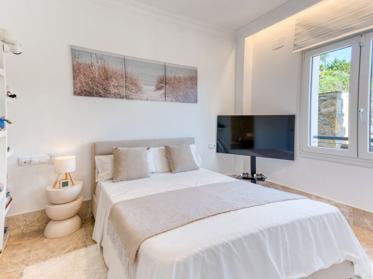 Villa for Sale in Santa Clara, Malaga 24