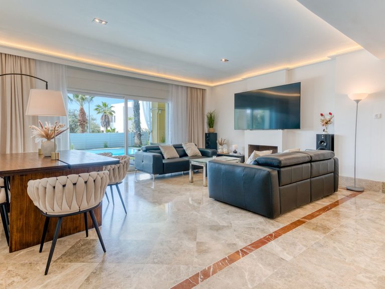 Villa for Sale in Santa Clara, Malaga 3