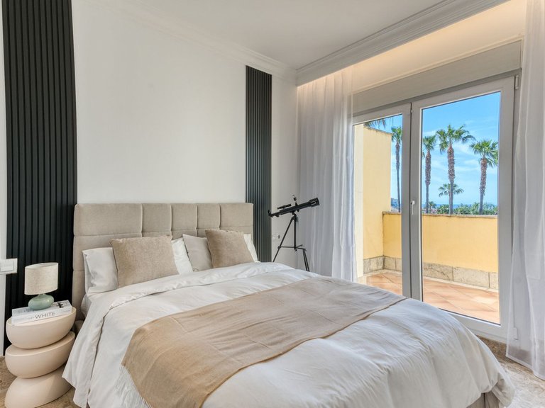 Villa for Sale in Santa Clara, Malaga 4
