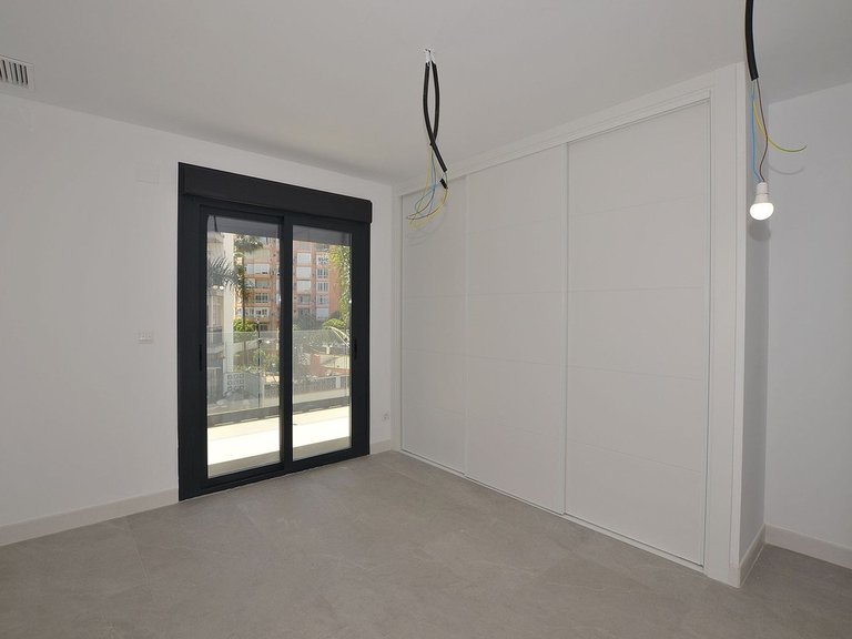 Apartment for Sale in Fuengirola, Malaga 12