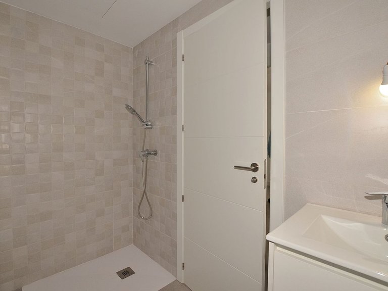 Apartment for Sale in Fuengirola, Malaga 20