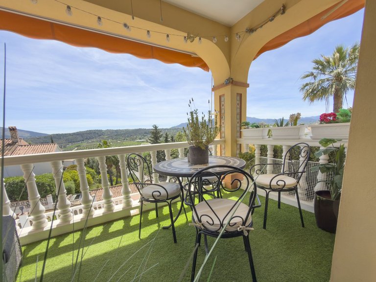 Villa for Sale in Coín, Malaga 12
