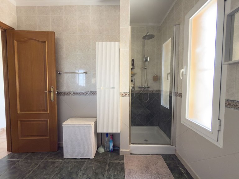 Villa for Sale in Coín, Malaga 33