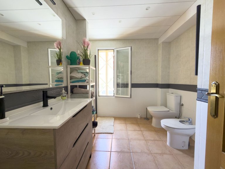 Villa for Sale in Coín, Malaga 46