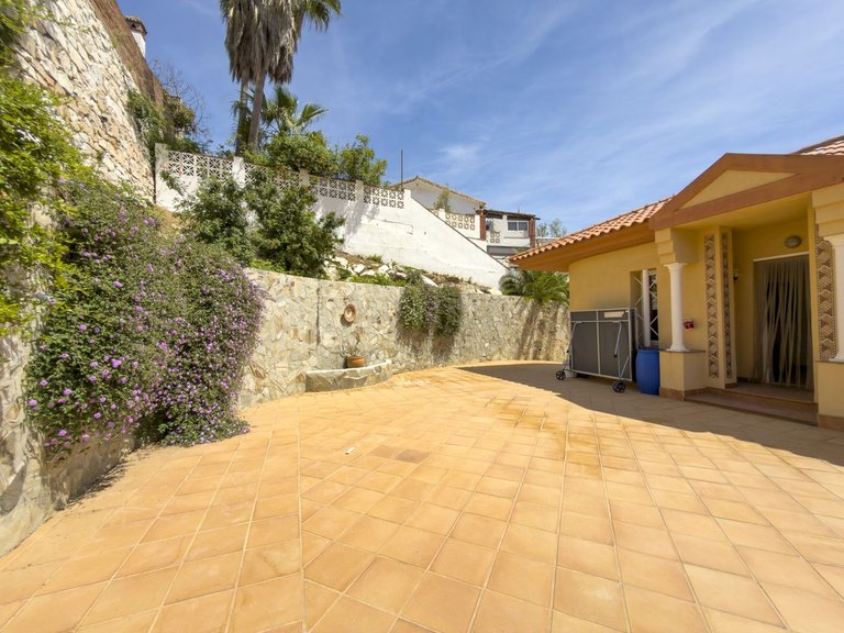 Villa for Sale in Coín, Malaga 5