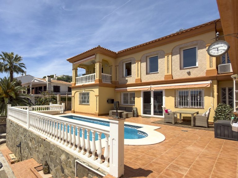 Villa for Sale in Coín, Malaga 64