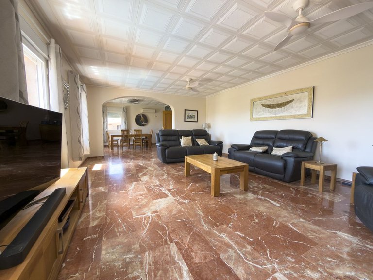 Villa for Sale in Coín, Malaga 9