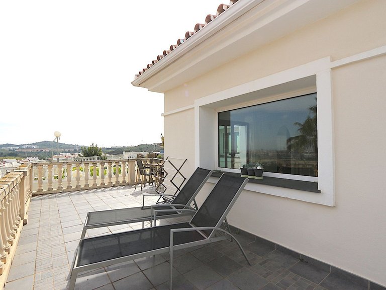 Villa for Sale in Cerros Del Aguila, Malaga 10