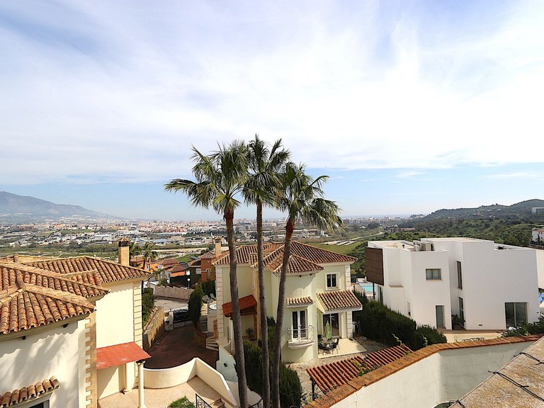 Villa for Sale in Cerros Del Aguila, Malaga 12