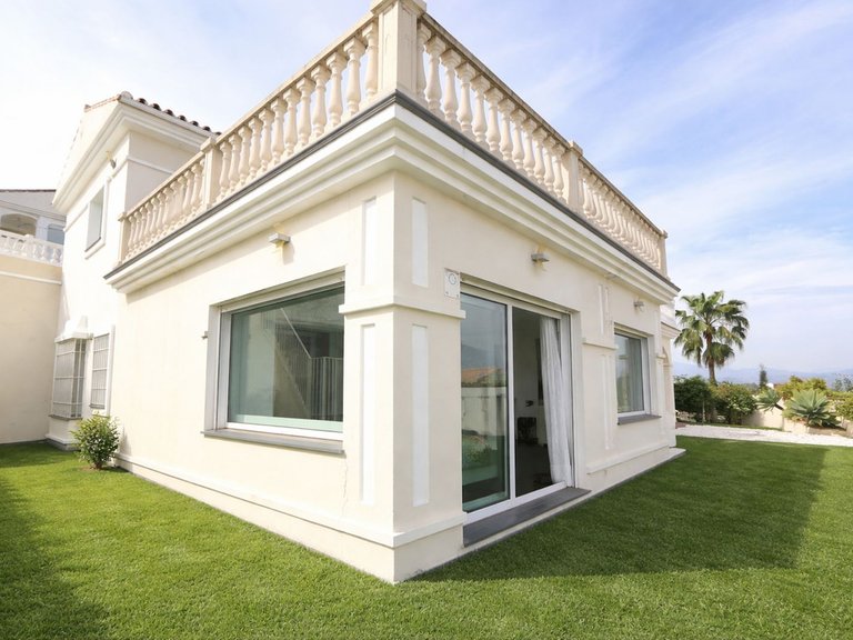 Villa for Sale in Cerros Del Aguila, Malaga 14