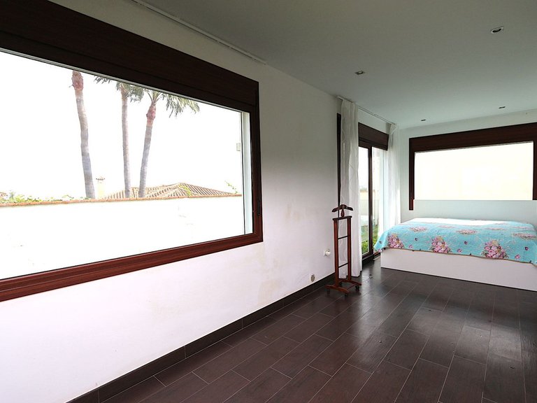 Villa for Sale in Cerros Del Aguila, Malaga 15