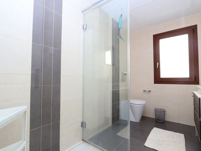 Villa for Sale in Cerros Del Aguila, Malaga 17
