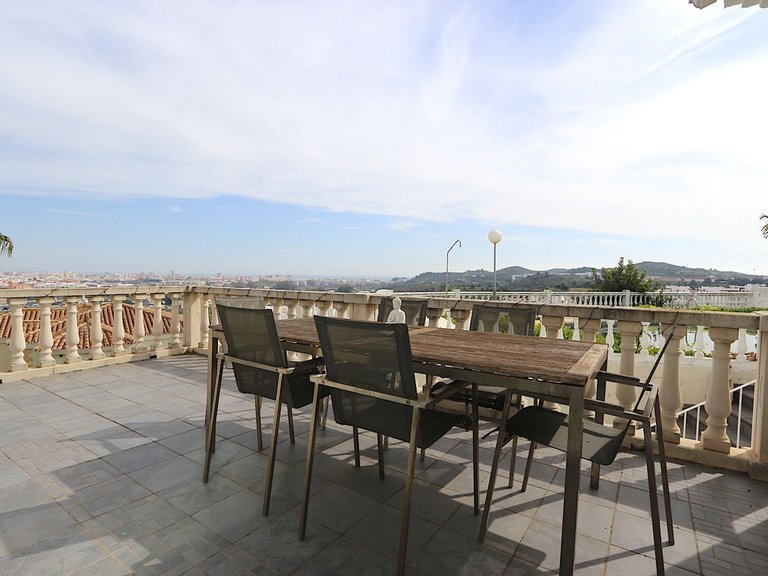 Villa for Sale in Cerros Del Aguila, Malaga 9
