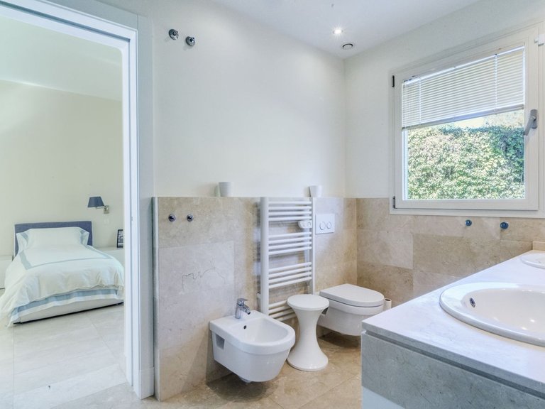 Villa for Sale in Guadalmina Baja, Malaga 23