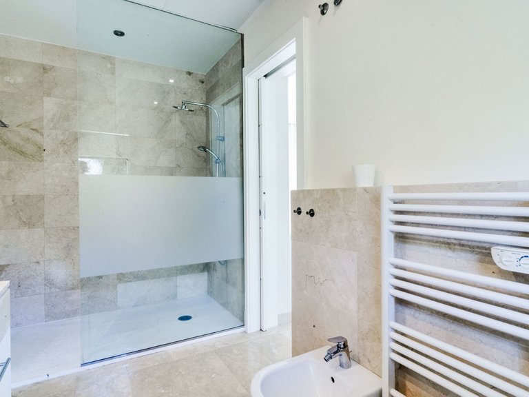 Villa for Sale in Guadalmina Baja, Malaga 24