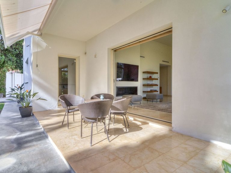 Villa for Sale in Guadalmina Baja, Malaga 32