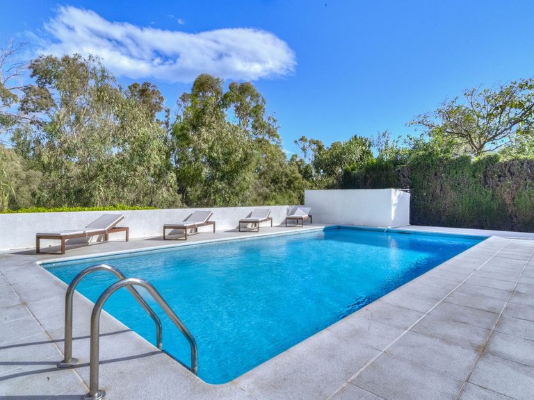 Villa for Sale in Guadalmina Baja, Malaga 37