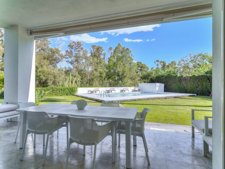 Villa for Sale in Guadalmina Baja, Malaga 39