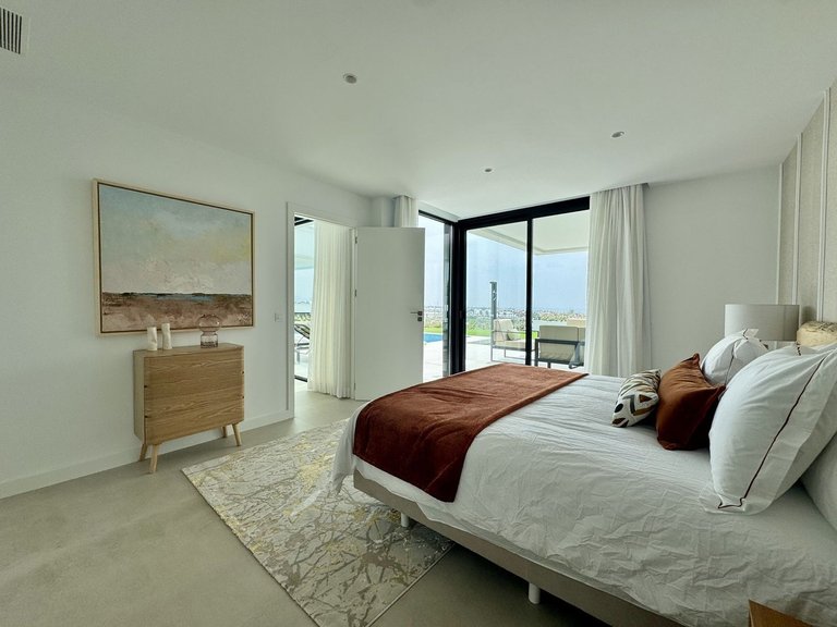 Villa for Sale in Cancelada, Malaga 16