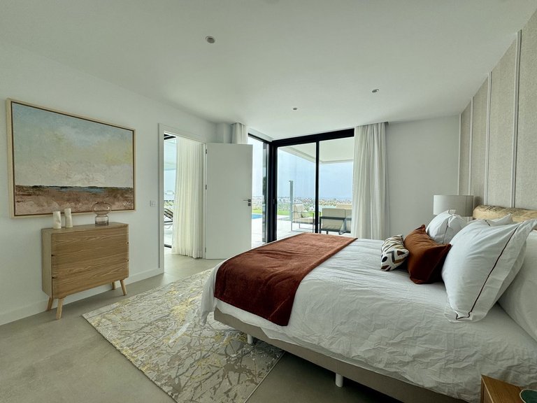 Villa for Sale in Cancelada, Malaga 17