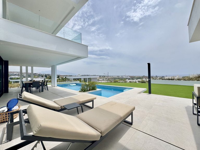 Villa for Sale in Cancelada, Malaga 21