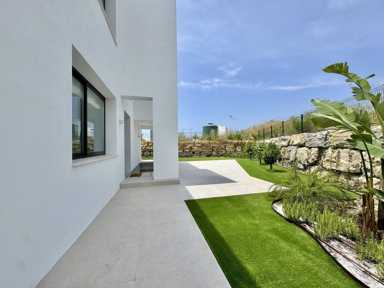 Villa for Sale in Cancelada, Malaga 49