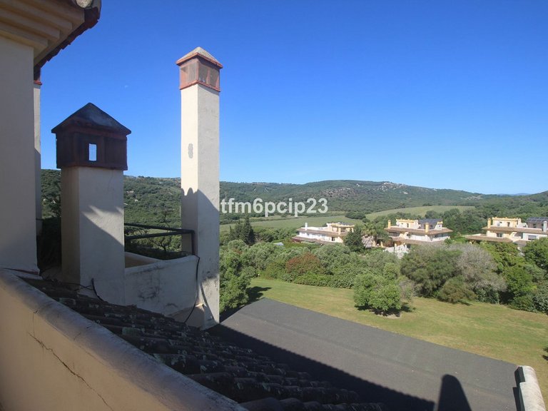 Apartment for Sale in San Roque Club, Cadiz 10