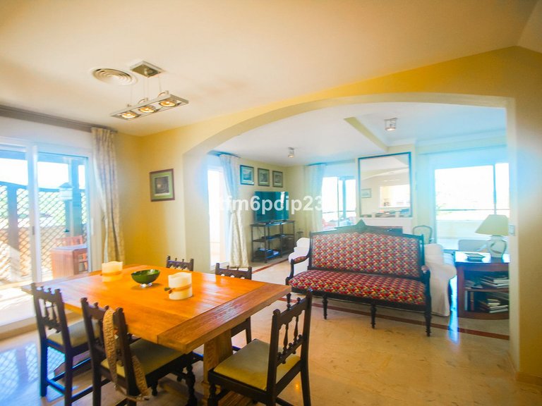 Apartment for Sale in San Roque Club, Cadiz 17