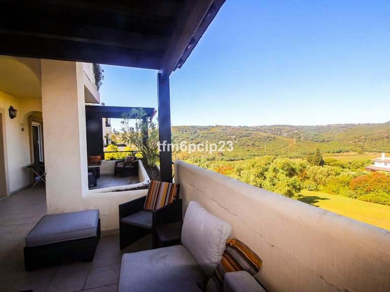 Apartment for Sale in San Roque Club, Cadiz 25