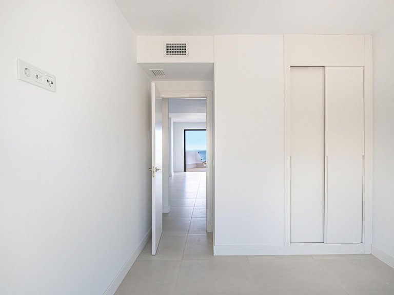 Apartment for Sale in Fuengirola, Malaga 14