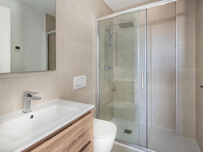 Apartment for Sale in Fuengirola, Malaga 15