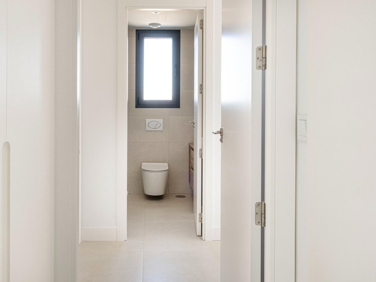 Apartment for Sale in Fuengirola, Malaga 16