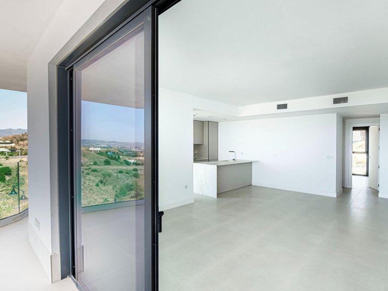 Apartment for Sale in Fuengirola, Malaga 5