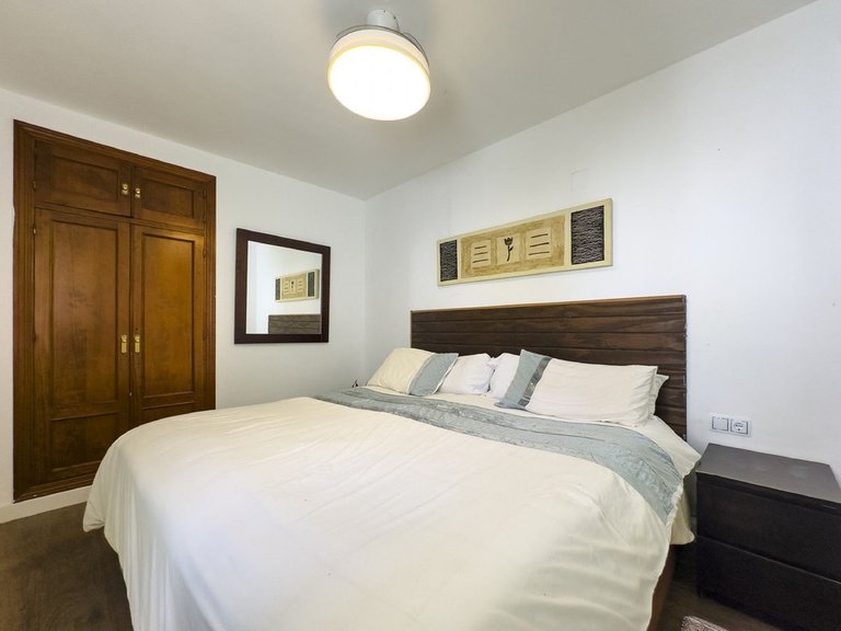 Villa for Sale in Bel Air, Malaga 11