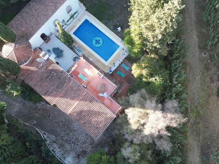 Villa for Sale in Calahonda, Malaga 2