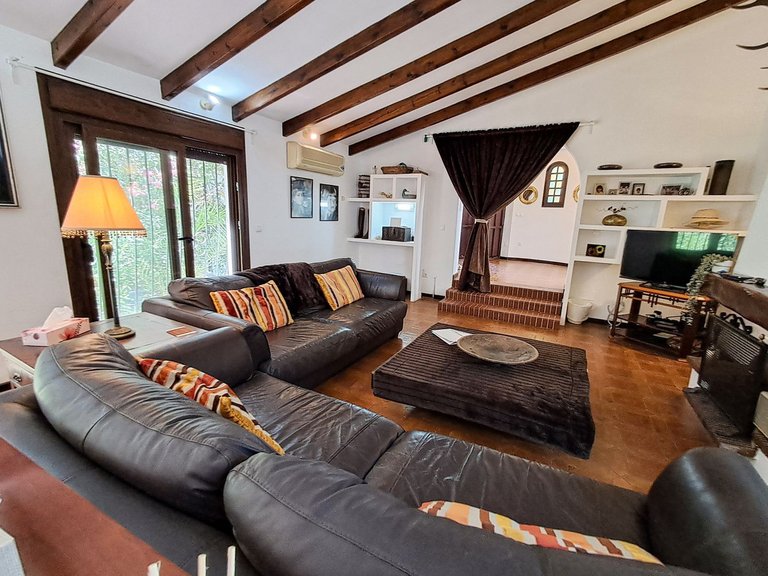 Villa for Sale in Calahonda, Malaga 23