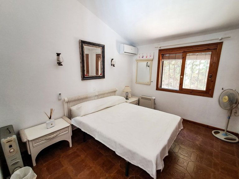 Villa for Sale in Calahonda, Malaga 36
