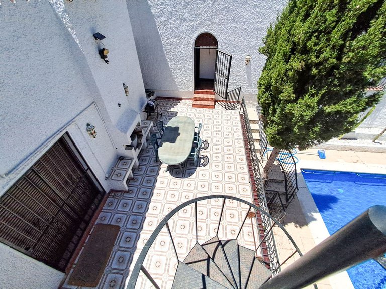 Villa for Sale in Calahonda, Malaga 4