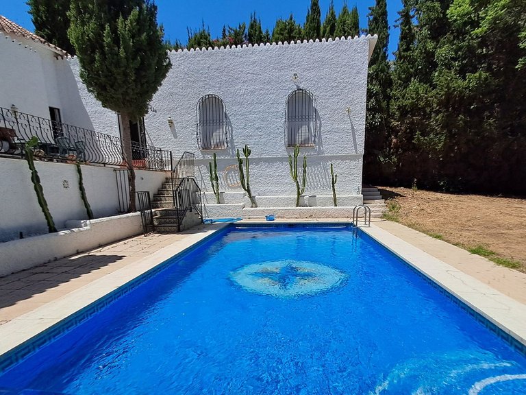 Villa for Sale in Calahonda, Malaga 49