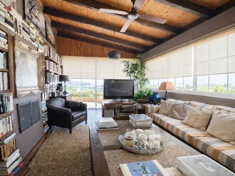 Villa for Sale in Málaga, Malaga 16