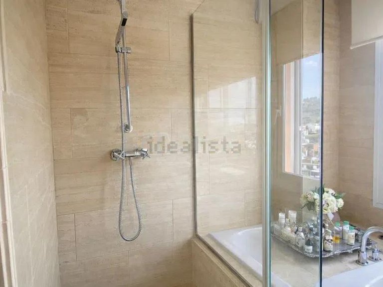 Villa for Sale in Málaga, Malaga 29