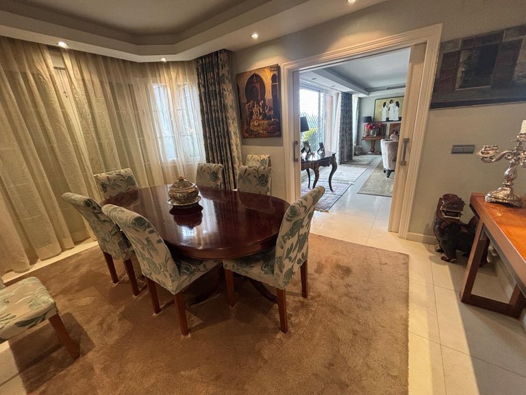 Villa for Sale in Málaga, Malaga 49