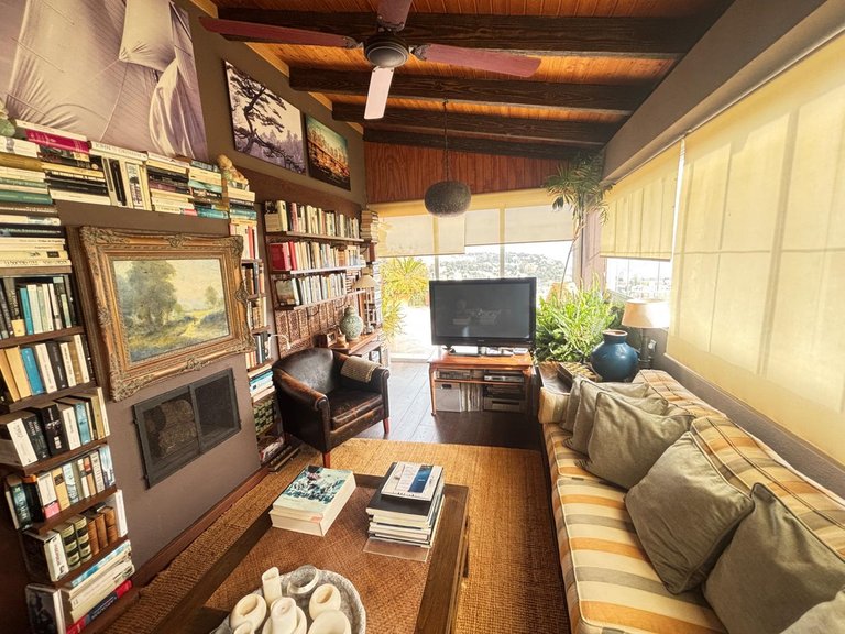 Villa for Sale in Málaga, Malaga 50
