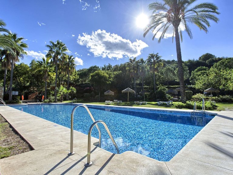 Apartment for Sale in La Quinta, Malaga 37